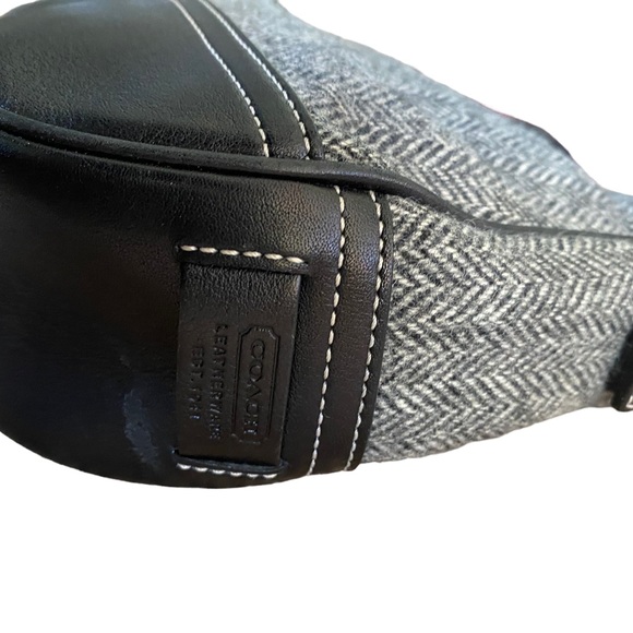 Coach Wool and Leather Shoulder Bag G3J-9395 - Picture 5 of 7